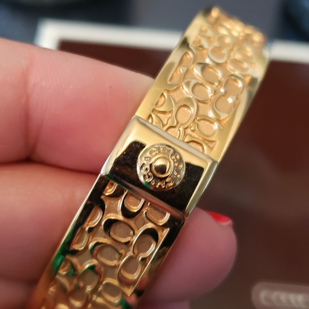 Bracelet - Picture 3 of 5